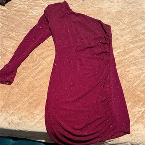 Elegant Burgundy One-Shoulder Dress